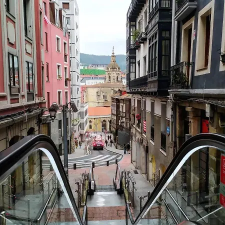 Alojamiento En Torre Solokoetxe License Lbi227 בית אירוח *