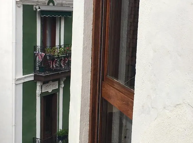 Habitación en casa particular Alojamiento En Torre Solokoetxe License Lbi227 Bilbao