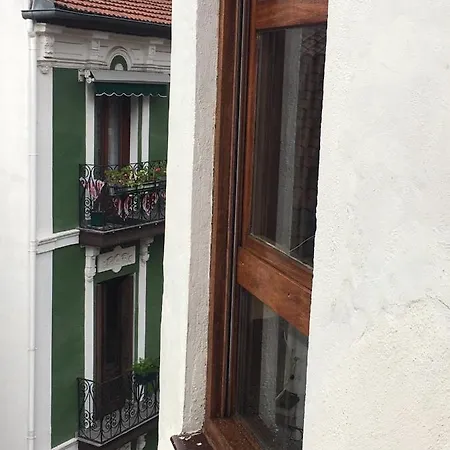 Quarto em Acomodações Particulares Alojamiento En Torre Solokoetxe License Lbi227 Bilbau
